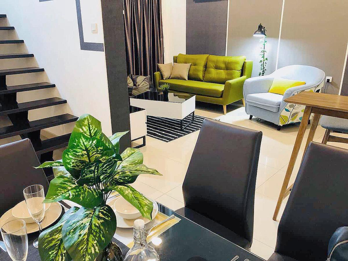 Апартаменти The Loft Kangkar Teberau Екстер'єр фото